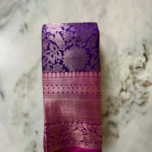 Home page Purple Magenta Semi Silk Kanjivaram Saree